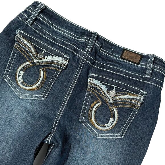 Earl Boot Cut Mid Rise Rhinestone Pockets Dark Wash Jeans Women’s Size 6P (J5) - Picture 1 of 11